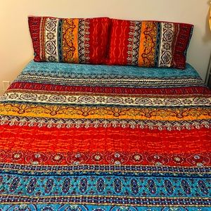 Queen Bohemian Quilt Set